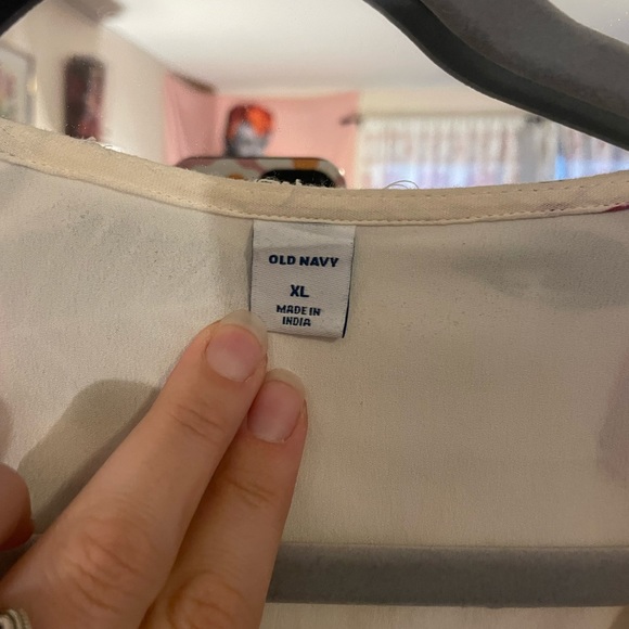 Old Navy Floral Wrap dress - Picture 6 of 8